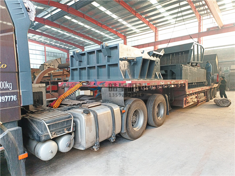 1600鋁合金破碎機(jī)廠家設(shè)備發(fā)往四川